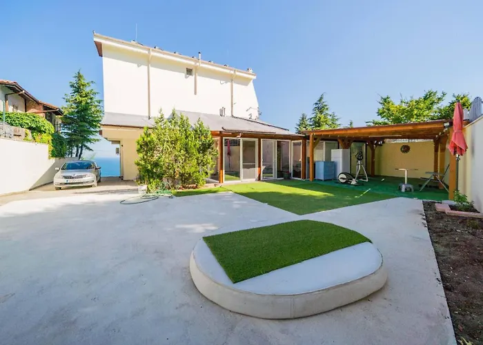 Kuni - Salty Pool&panorama Villa Balchik